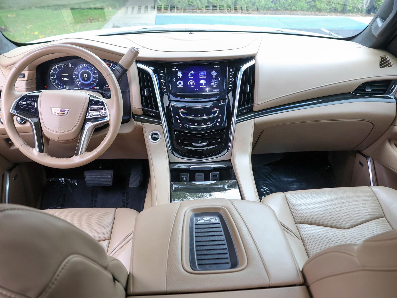 2019 Cadillac Escalade Vehicle Photo in DALLAS, TX 75209-3095