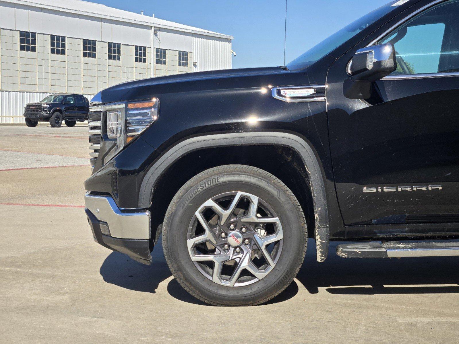 2024 GMC Sierra 1500 Vehicle Photo in DALLAS, TX 75209-3016