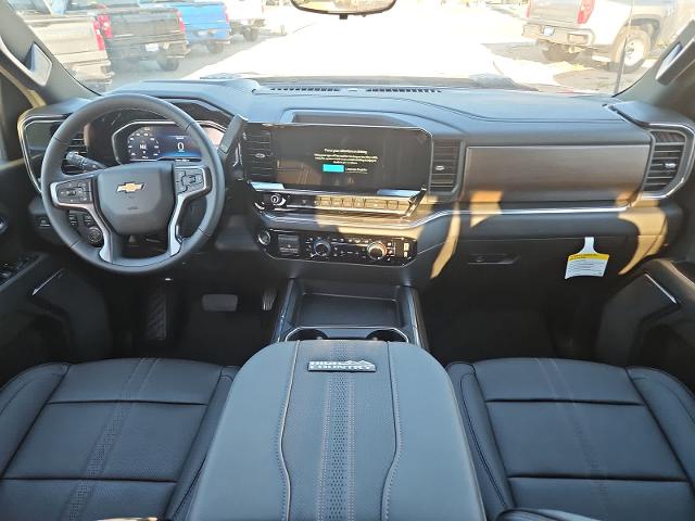 2025 Chevrolet Silverado 3500 HD Vehicle Photo in SAN ANGELO, TX 76903-5798