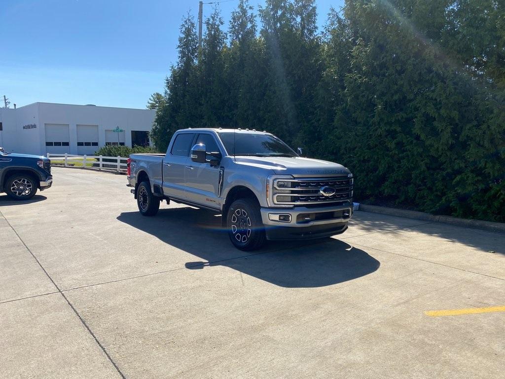 Used 2024 Ford F-350 Super Duty Platinum with VIN 1FT8W3BMXRED19375 for sale in Morton, IL