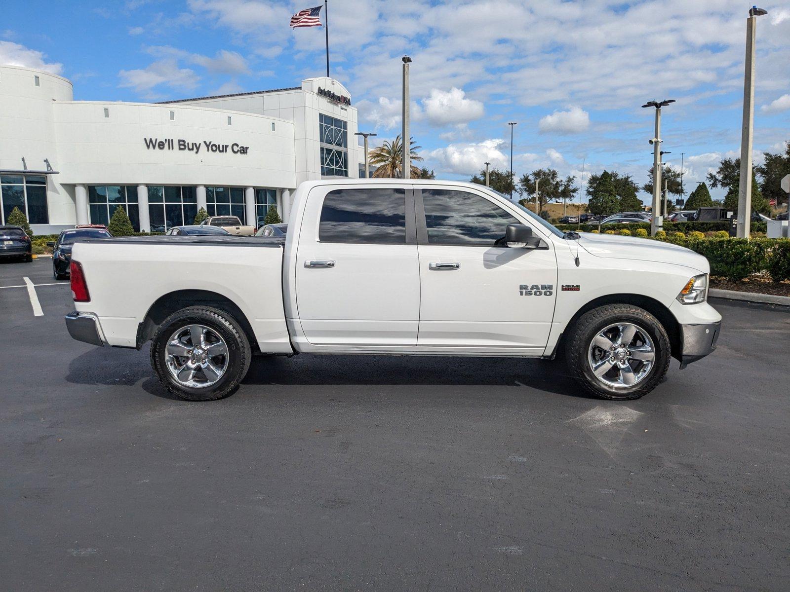 2017 Ram 1500 Vehicle Photo in CLEARWATER, FL 33764-7163