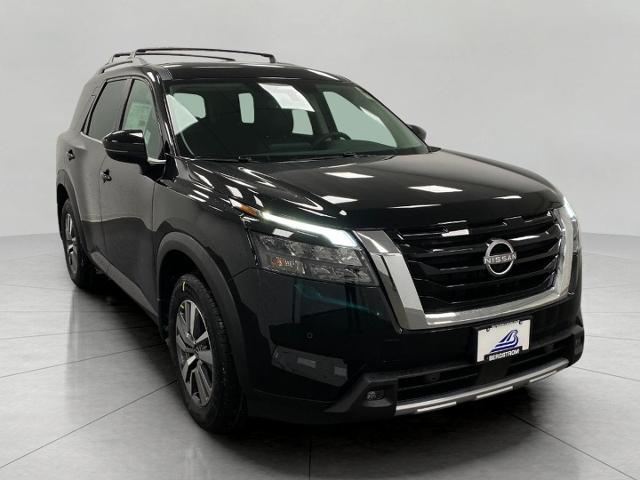 2025 Nissan Pathfinder Vehicle Photo in Appleton, WI 54913