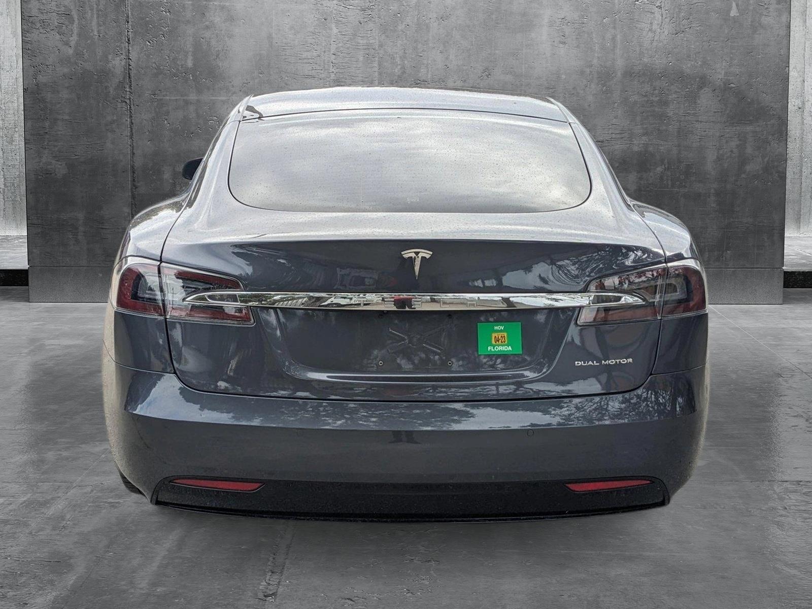 2021 Tesla Model S Vehicle Photo in GREENACRES, FL 33463-3207