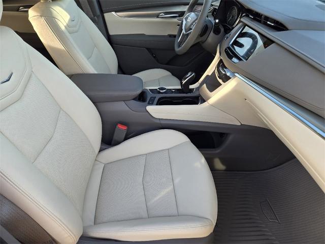 2025 Cadillac XT5 Vehicle Photo in Oklahoma City, OK 73114