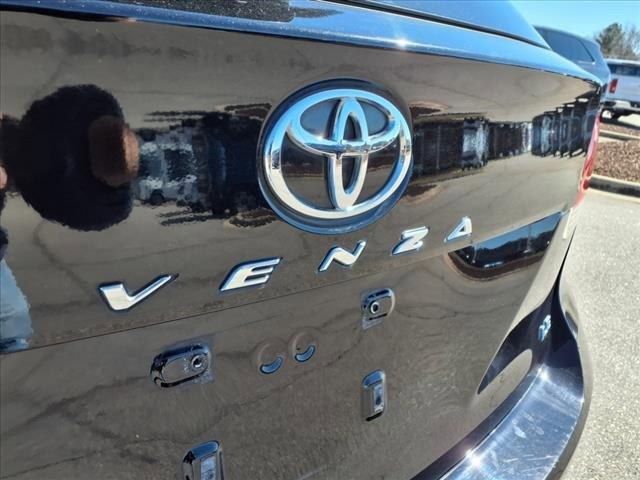 2013 Toyota Venza Vehicle Photo in HENDERSON, NC 27536-2966