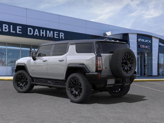 2025 GMC HUMMER EV SUV Vehicle Photo in KANSAS CITY, MO 64114-4545