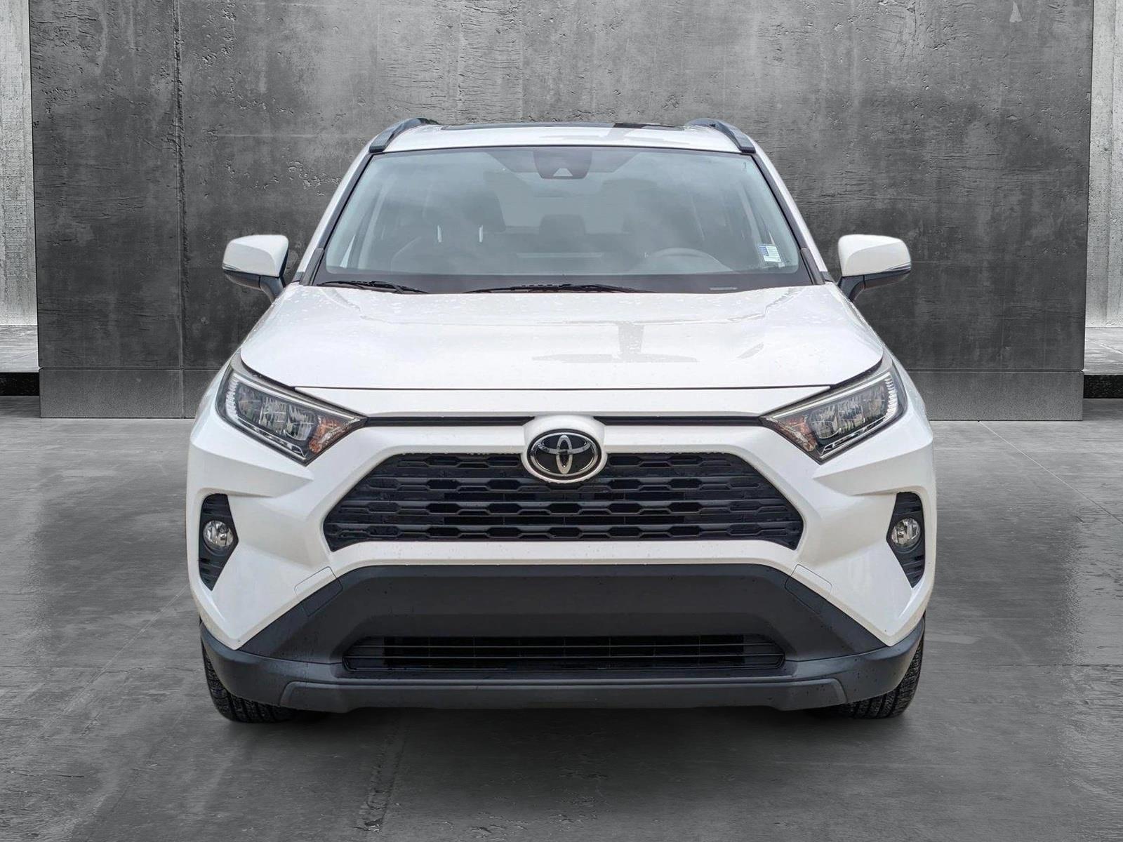 2019 Toyota RAV4 Vehicle Photo in Bradenton, FL 34207