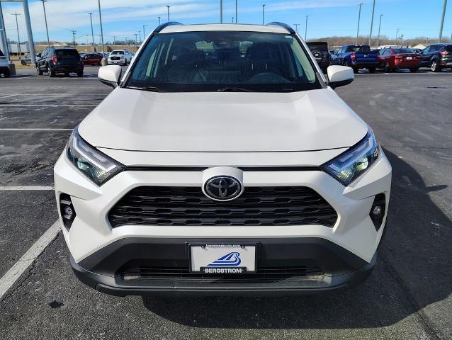 2022 Toyota RAV4 Vehicle Photo in GREEN BAY, WI 54304-5303