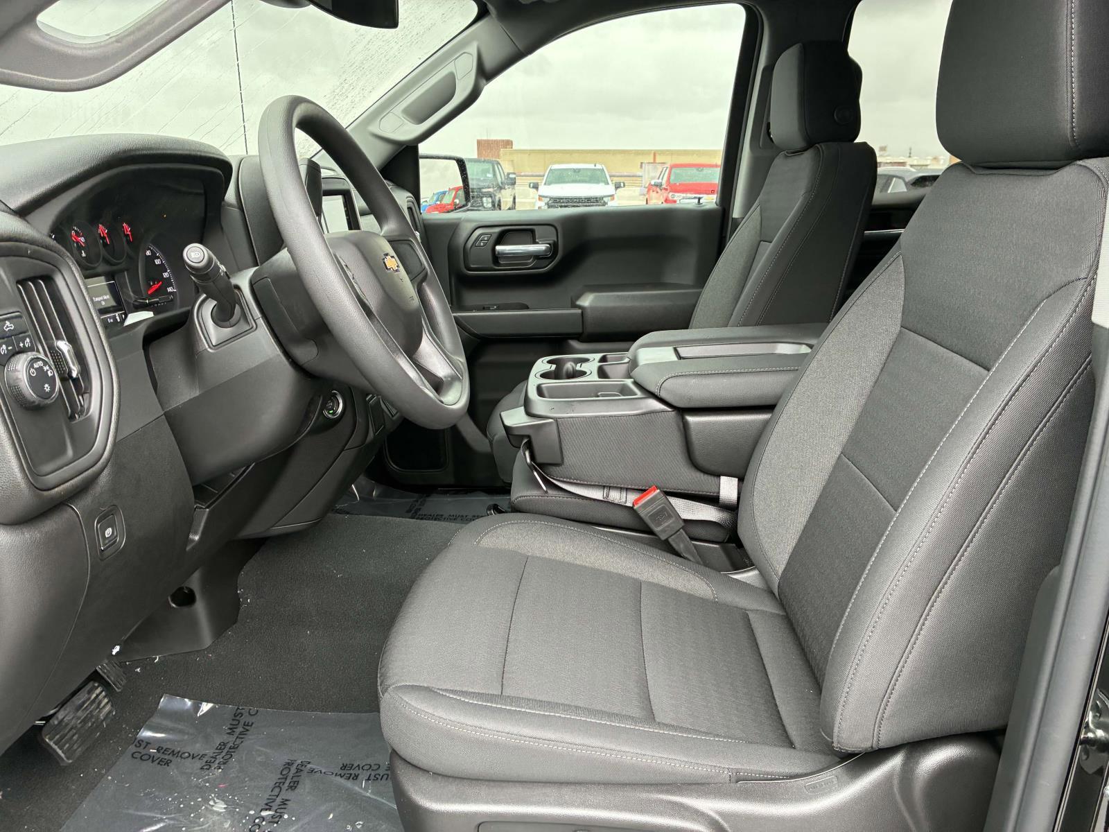2025 Chevrolet Silverado 1500 Vehicle Photo in LOS ANGELES, CA 90007-3794