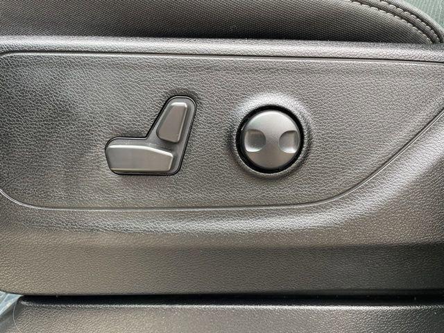 2022 Ram 1500 Vehicle Photo in MEDINA, OH 44256-9631