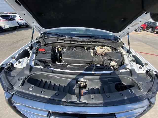 2022 GMC Yukon XL Vehicle Photo in Greenville, TX 75402