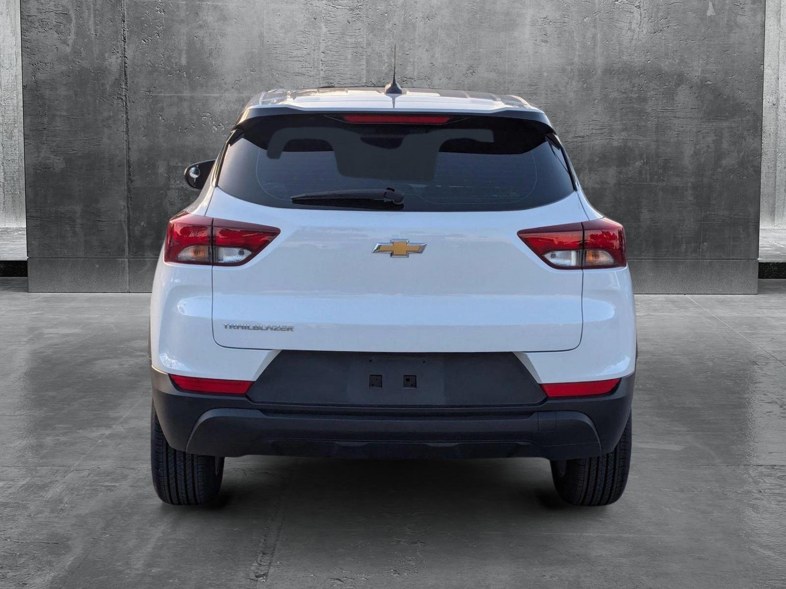 2024 Chevrolet Trailblazer Vehicle Photo in PEMBROKE PINES, FL 33024-6534