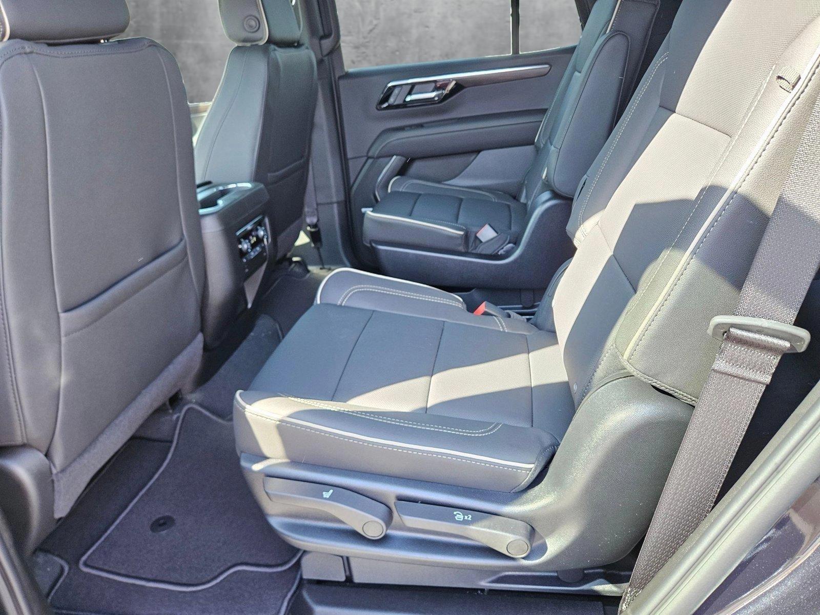 2025 Chevrolet Tahoe Vehicle Photo in DENVER, CO 80221-3610