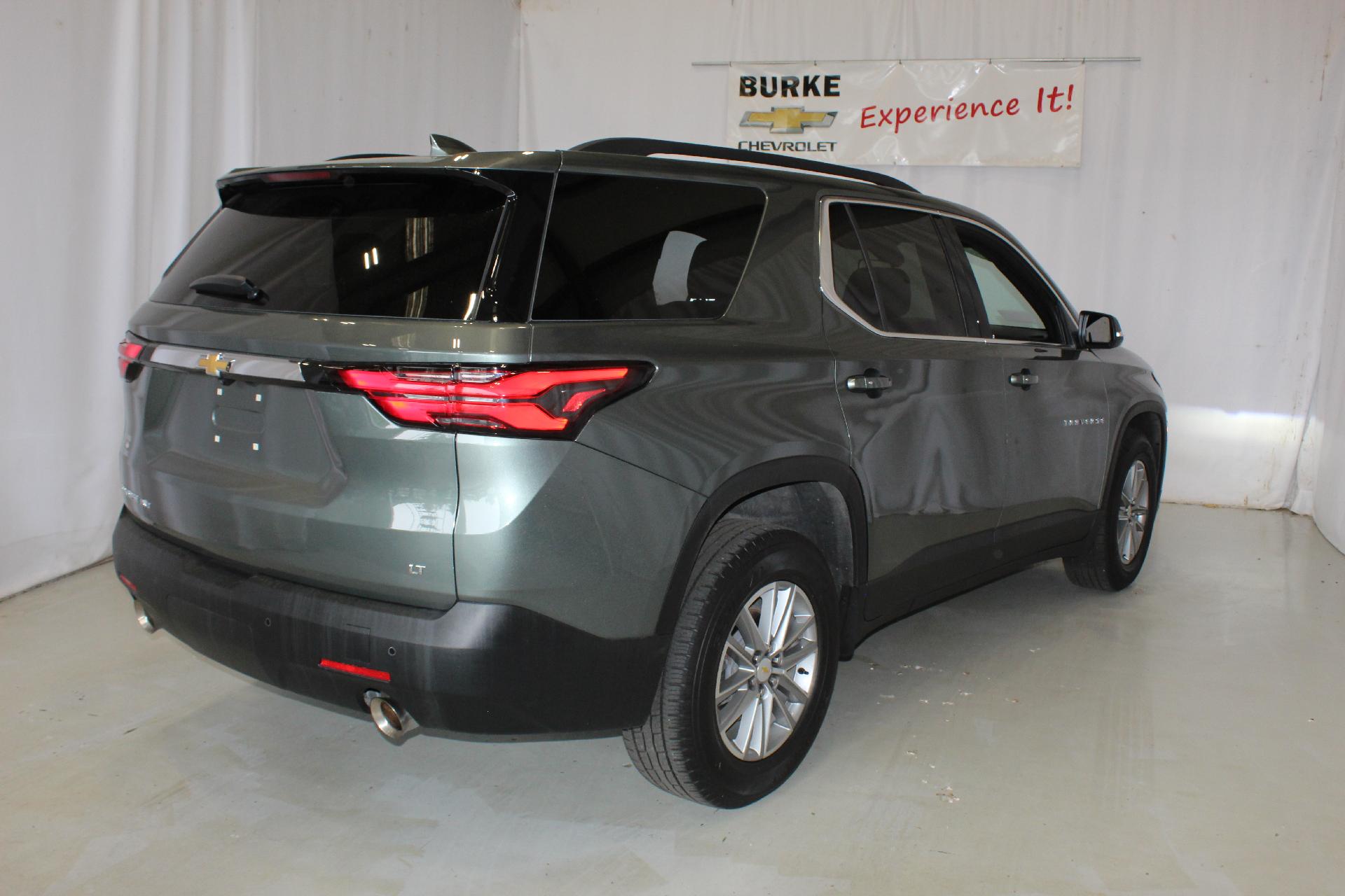 2022 Chevrolet Traverse Vehicle Photo in NORTHAMPTON, MA 01060-1120