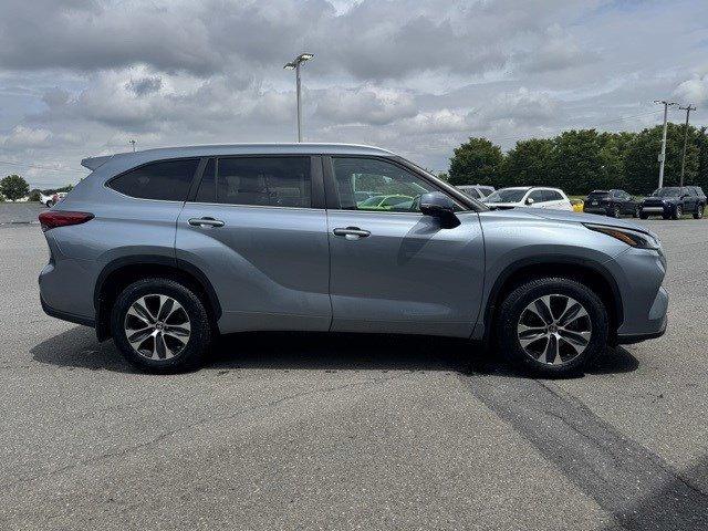 2023 Toyota Highlander Vehicle Photo in Mechanicsburg, PA 17050-1707