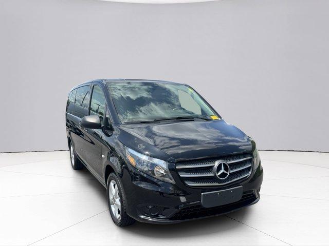 2020 Mercedes-Benz Metris Passenger Van Vehicle Photo in LEOMINSTER, MA 01453-2952