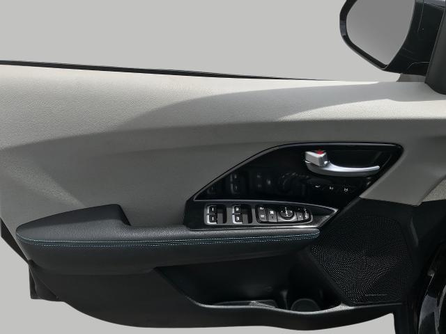 2018 Kia Niro Vehicle Photo in GREEN BAY, WI 54303-3330