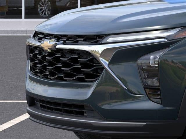 2025 Chevrolet Trax Vehicle Photo in BROCKTON, MA 02301-7113
