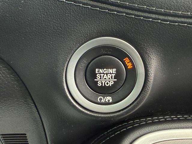 2021 Dodge Challenger Vehicle Photo in COLUMBIA, MO 65203-3903