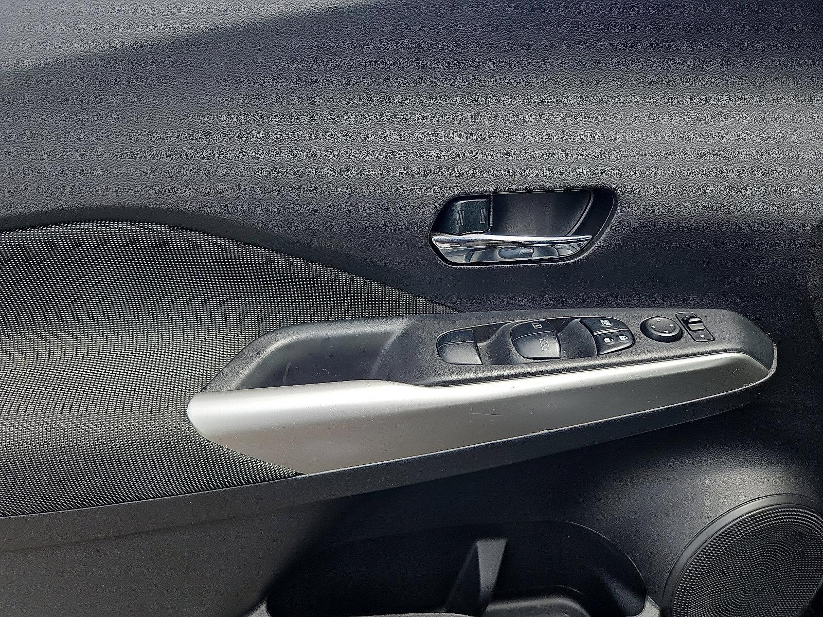 2018 Nissan Kicks Vehicle Photo in Trevose, PA 19053