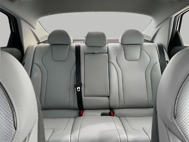 2025 Hyundai ELANTRA Vehicle Photo in Green Bay, WI 54304
