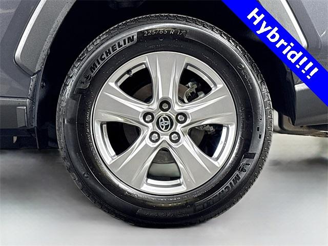 2024 Toyota RAV4 Vehicle Photo in Puyallup, WA 98371