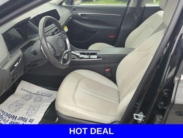 2020 Hyundai SONATA Vehicle Photo in Merrillville, IN 46410