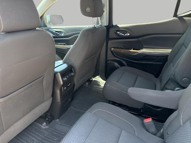 2023 GMC Acadia Vehicle Photo in MANITOWOC, WI 54220-5838
