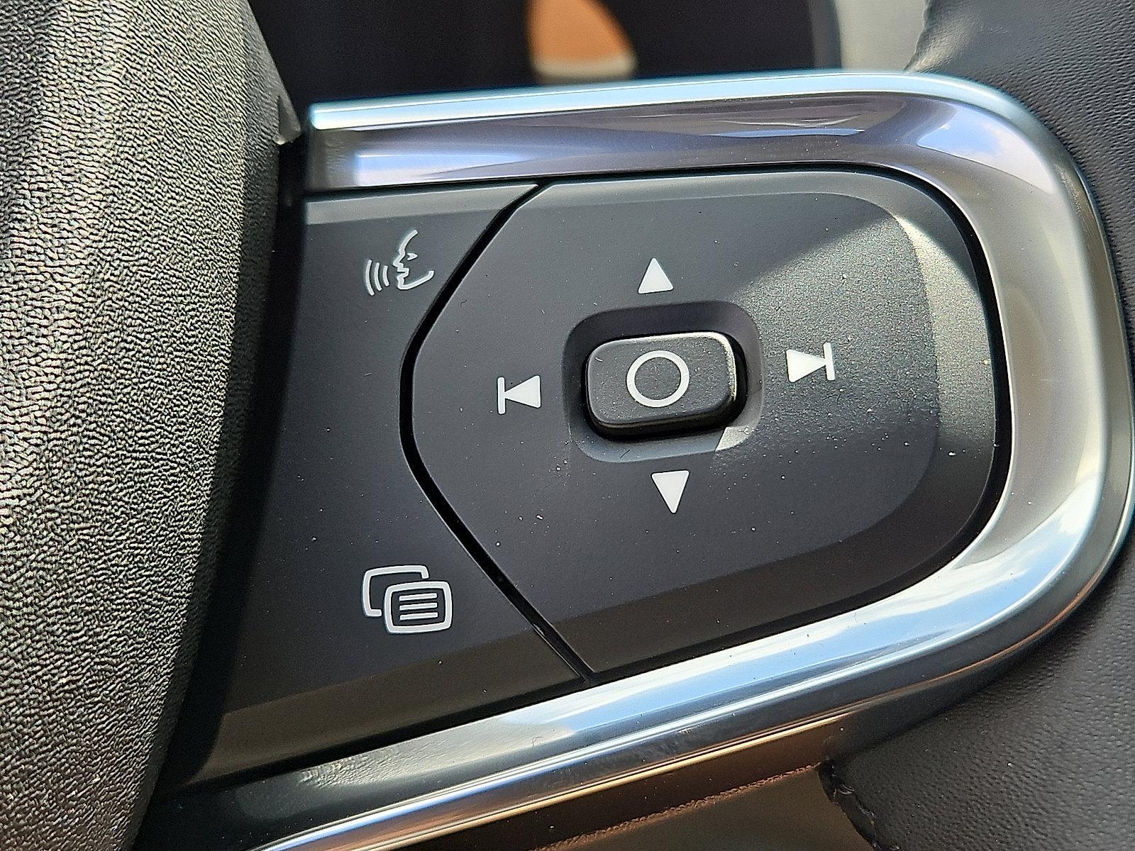2026 Volvo XC40 Vehicle Photo in Trevose, PA 19053