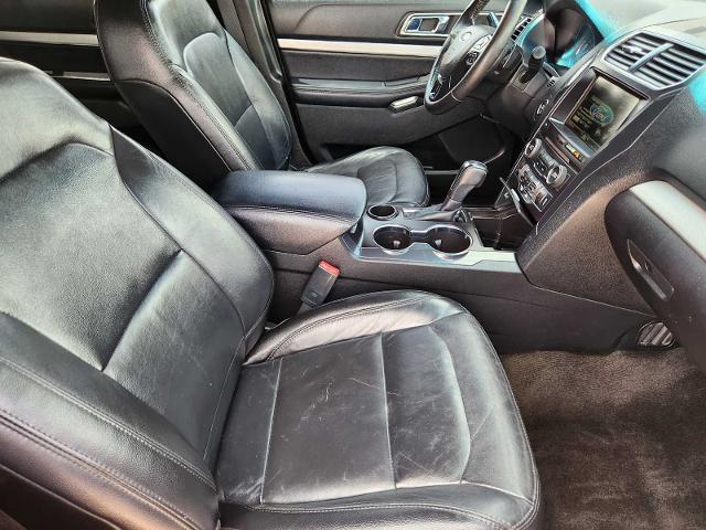 2016 Ford Explorer Vehicle Photo in DENTON, TX 76210-9321