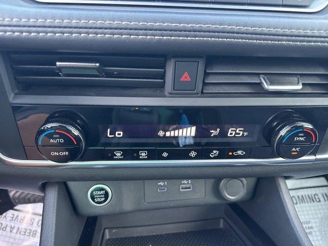 2023 Nissan Rogue Vehicle Photo in BENTONVILLE, AR 72712-4322