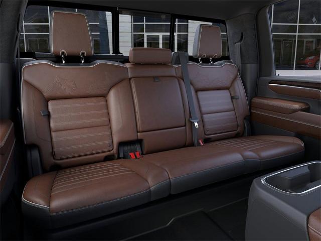 2025 GMC Sierra 2500 HD Vehicle Photo in PUYALLUP, WA 98371-4149