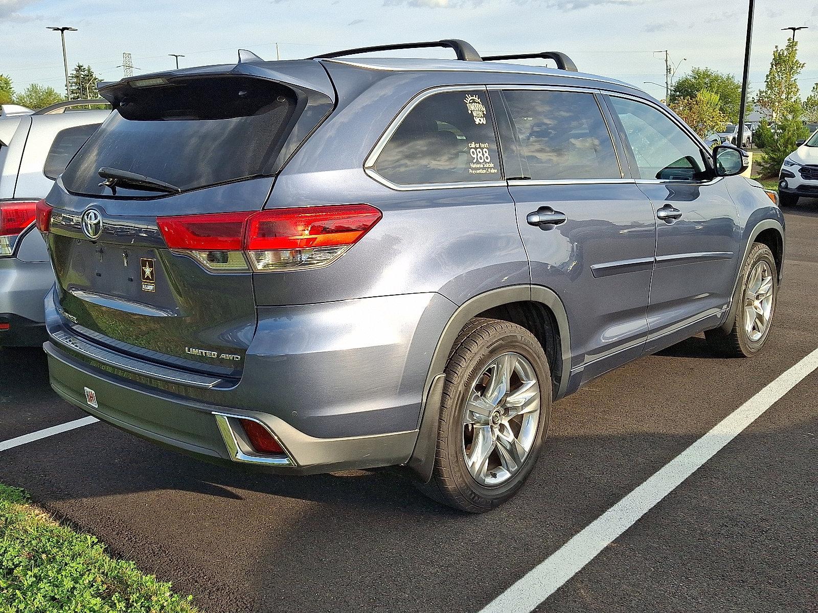 2018 Toyota Highlander Vehicle Photo in Easton, PA 18045