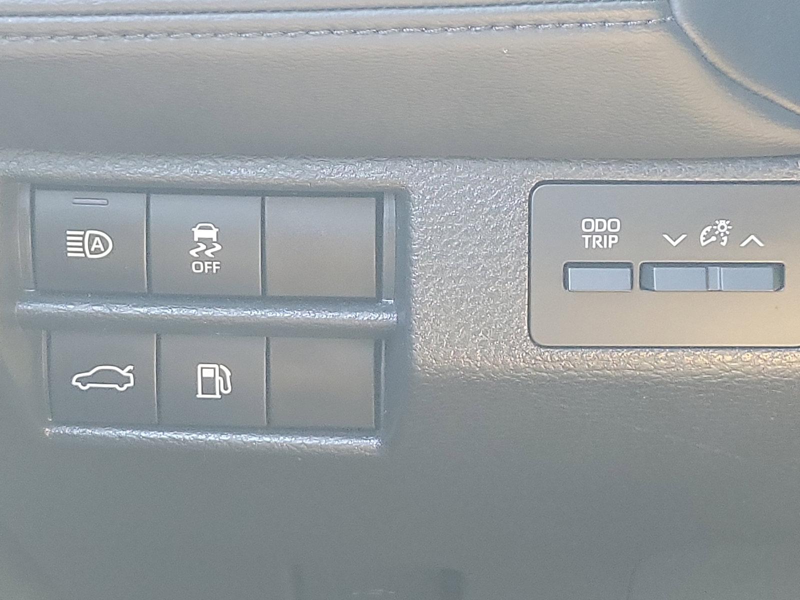 2022 Toyota Avalon Vehicle Photo in Trevose, PA 19053