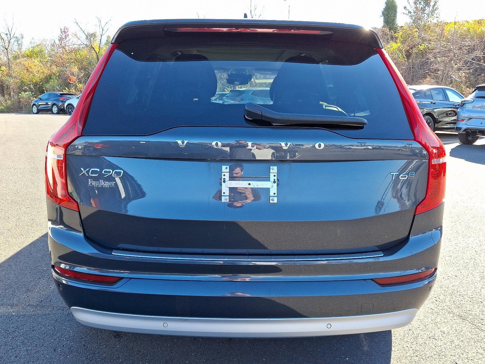 2022 Volvo XC90 Vehicle Photo in Trevose, PA 19053