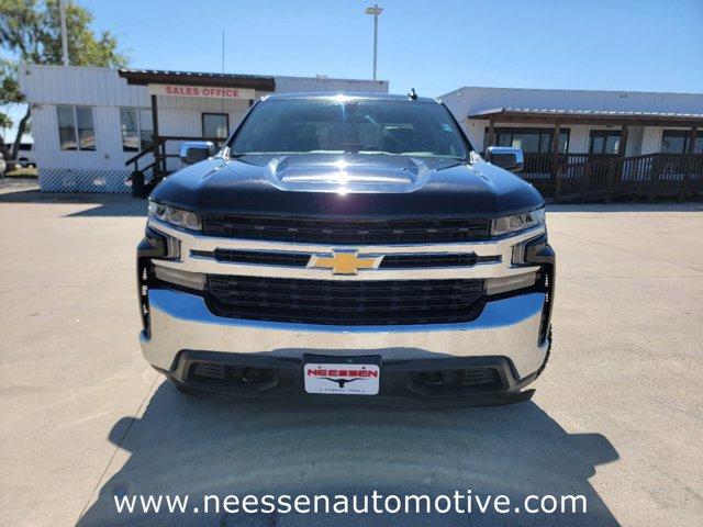 Used 2020 Chevrolet Silverado 1500 LT with VIN 1GCRYDED3LZ161073 for sale in Kingsville, TX