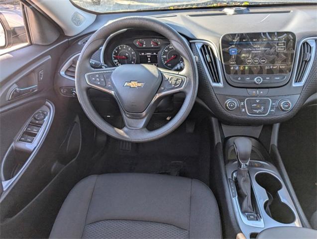 2025 Chevrolet Malibu Vehicle Photo in ENGLEWOOD, CO 80113-6708