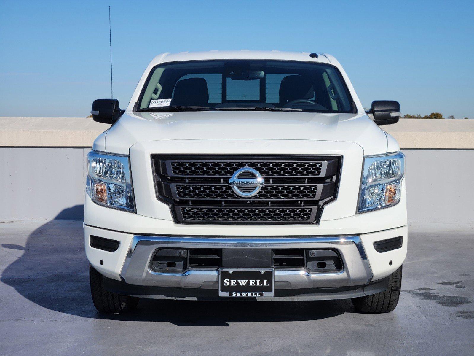 2020 Nissan Titan Vehicle Photo in DALLAS, TX 75209