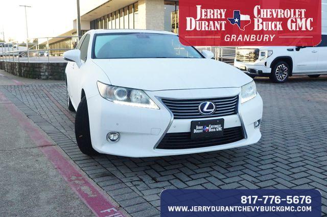 Used 2015 Lexus ES 300h with VIN JTHBW1GG5F2086868 for sale in Granbury, TX