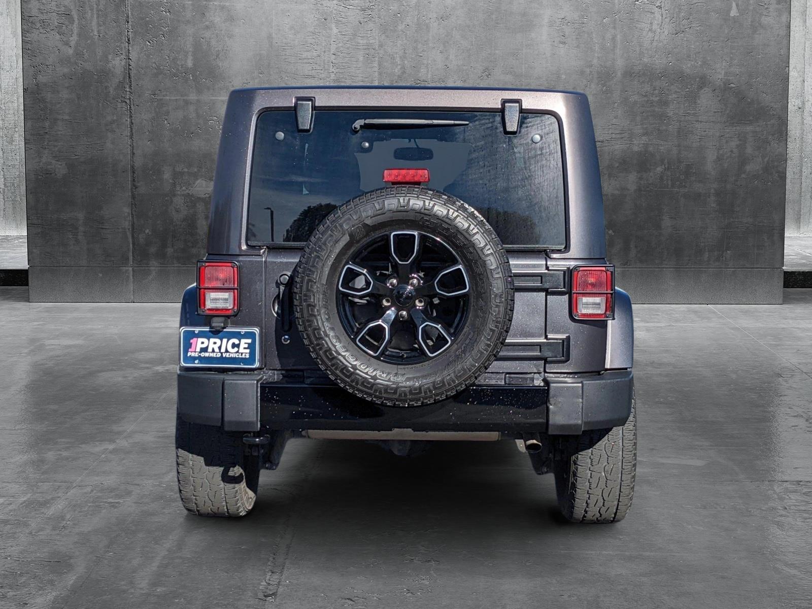 2017 Jeep Wrangler Unlimited Vehicle Photo in VALENCIA, CA 91355-1705