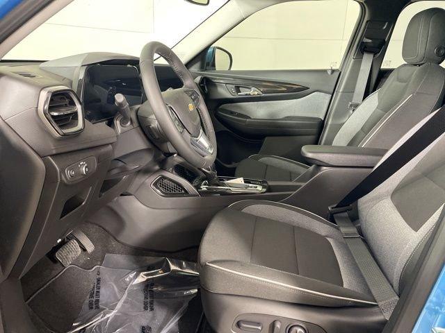 2025 Chevrolet Trailblazer Vehicle Photo in PHOENIX, AZ 85014-3381