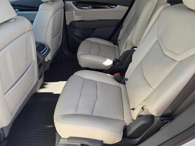 2025 Cadillac XT6 Vehicle Photo in Oklahoma City, OK 73114