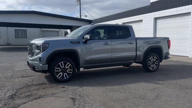 2023 GMC Sierra 1500 Vehicle Photo in TURLOCK, CA 95380-4918