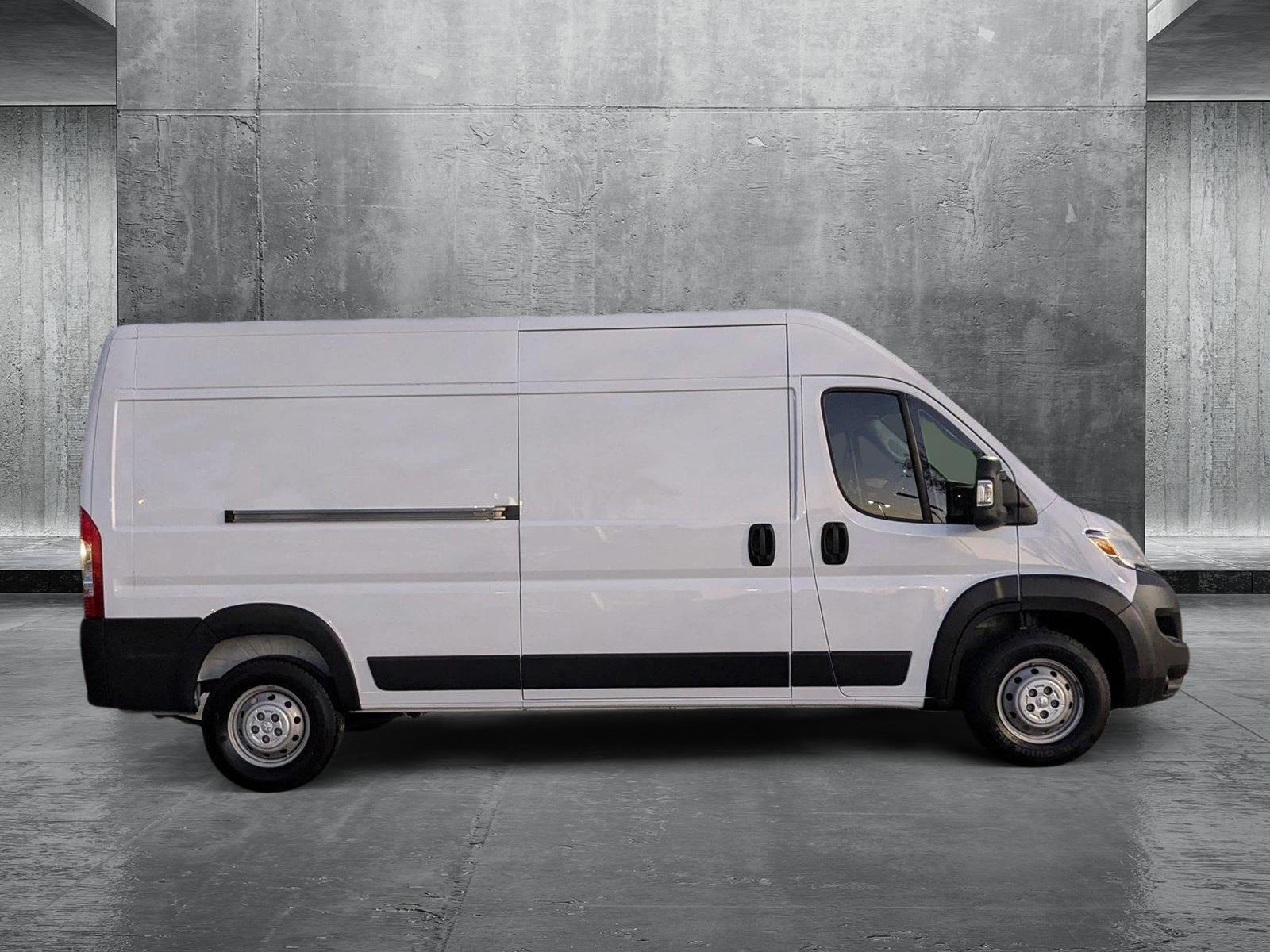 2023 Ram ProMaster Cargo Van Vehicle Photo in Miami, FL 33169