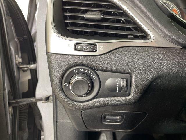 2020 Jeep Cherokee Vehicle Photo in PHOENIX, AZ 85014-3381