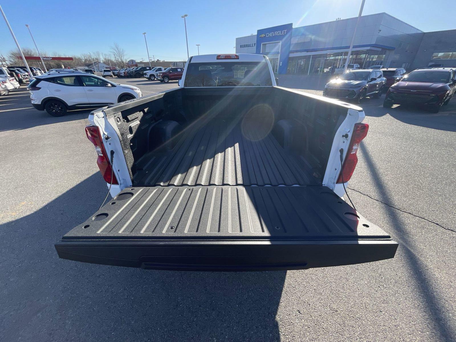 2025 Chevrolet Silverado 1500 Vehicle Photo in BENTONVILLE, AR 72712-4322