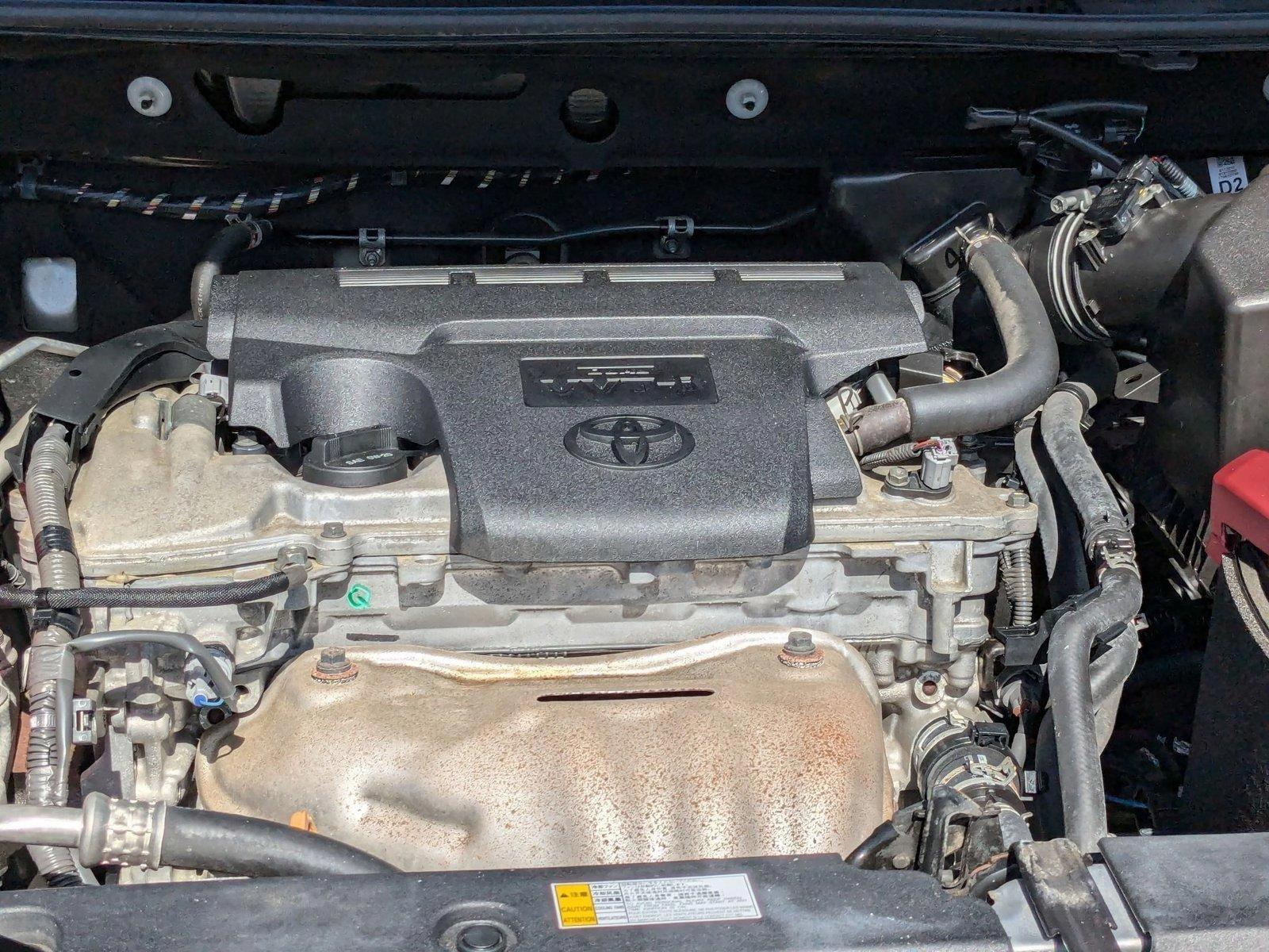 2018 Toyota RAV4 Vehicle Photo in Miami, FL 33015