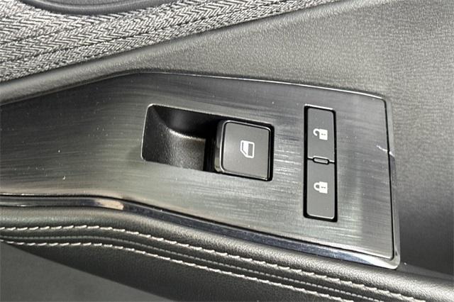 2023 Nissan Rogue Vehicle Photo in ELK GROVE, CA 95757-8703