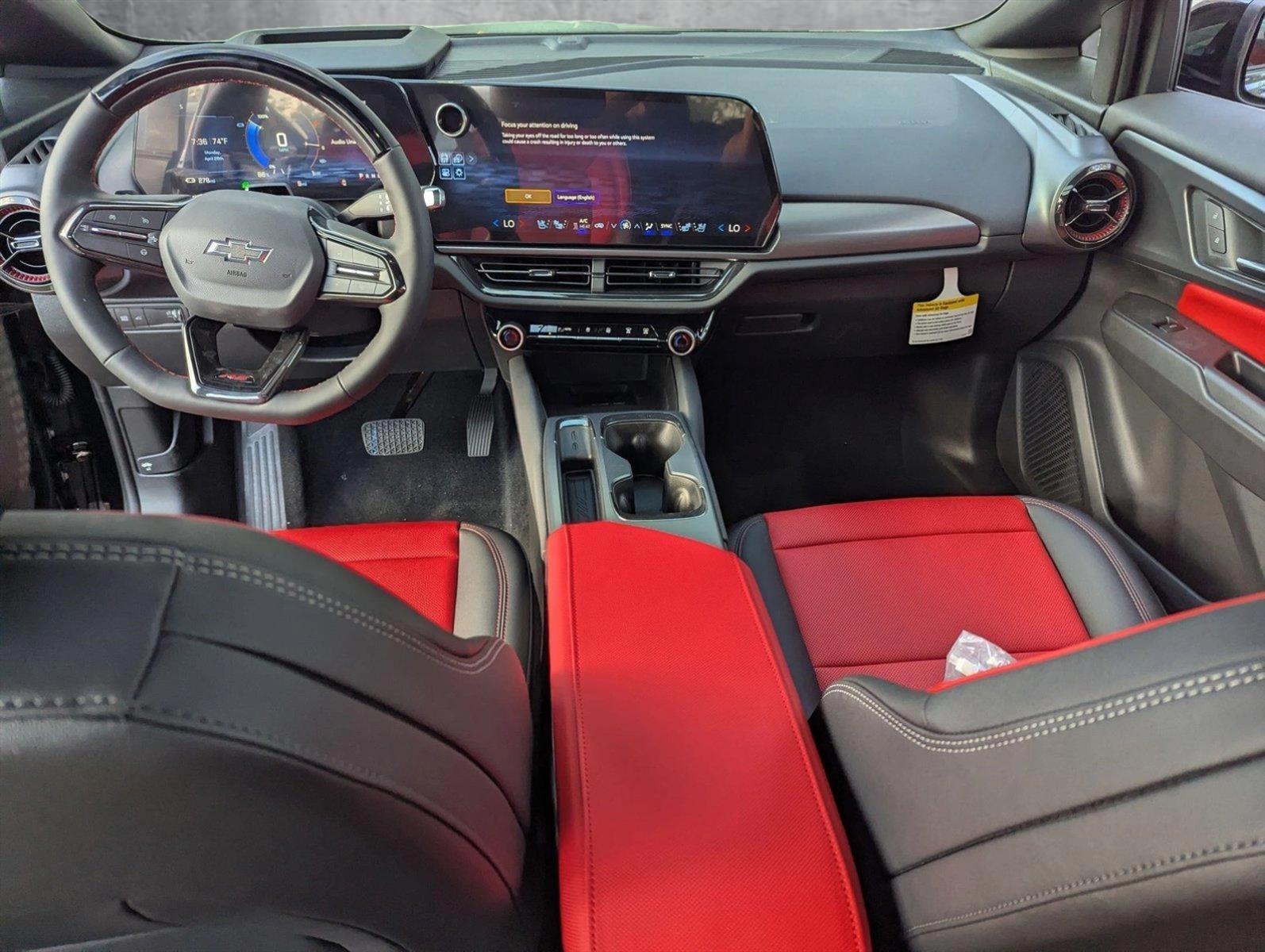 2025 Chevrolet Equinox EV Vehicle Photo in GREENACRES, FL 33463-3207