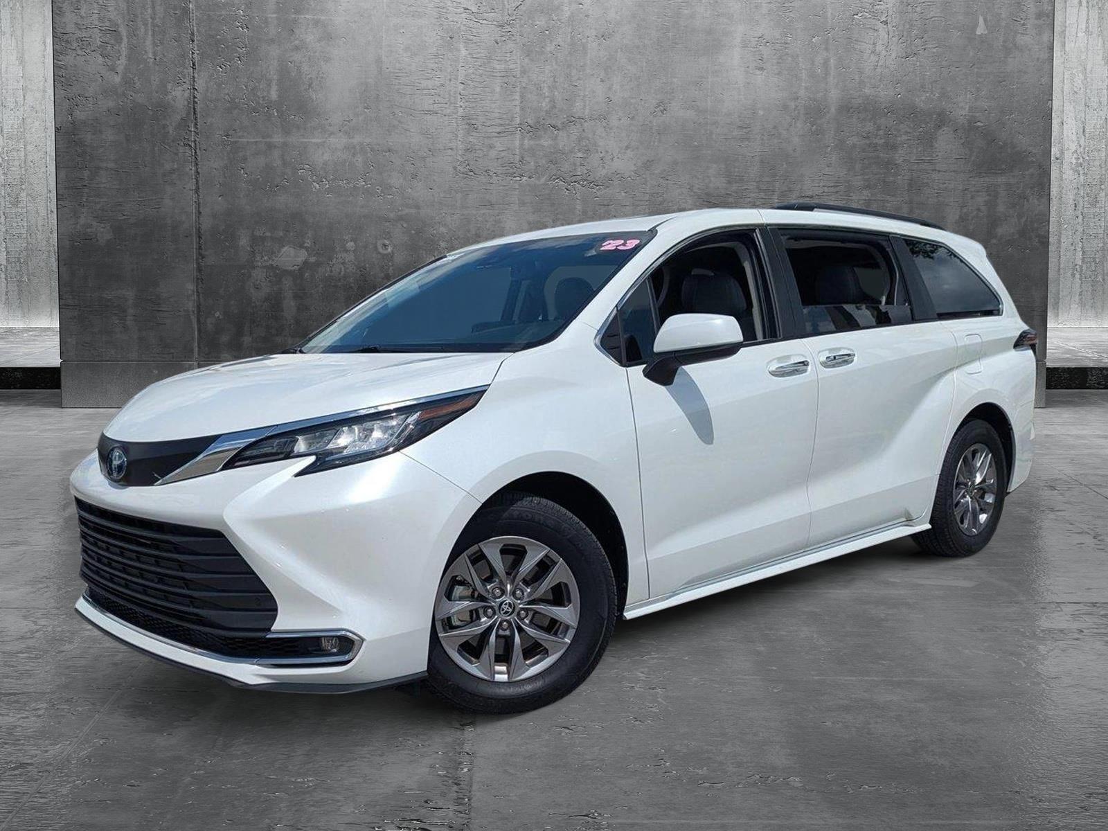 2023 Toyota Sienna Vehicle Photo in Winter Park, FL 32792